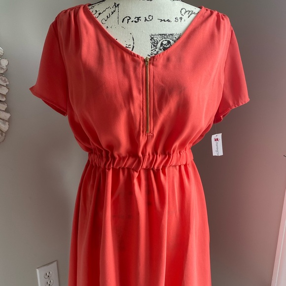 Charming Charlie Tops - Women’s Coral Tunic Shirt NWT